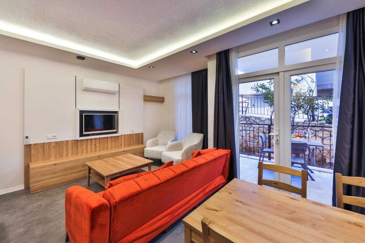 Apartamento Tugce Apart Kaş Exterior foto