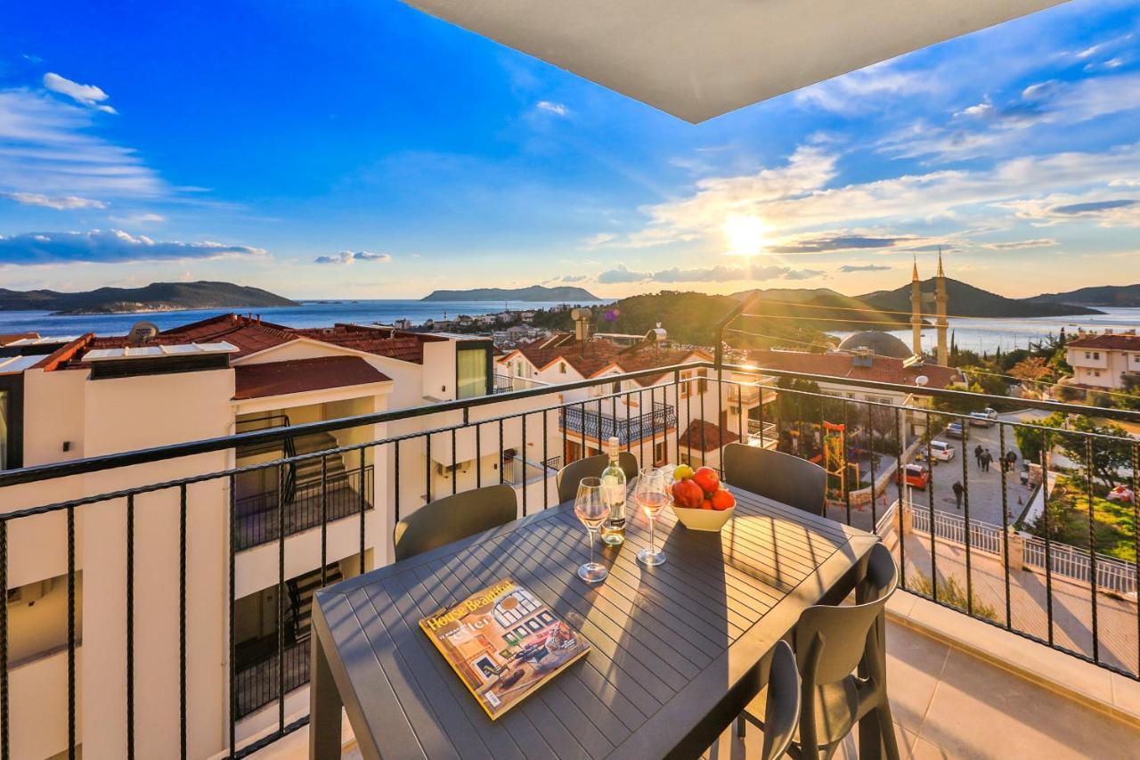 Apartamento Tugce Apart Kaş Exterior foto