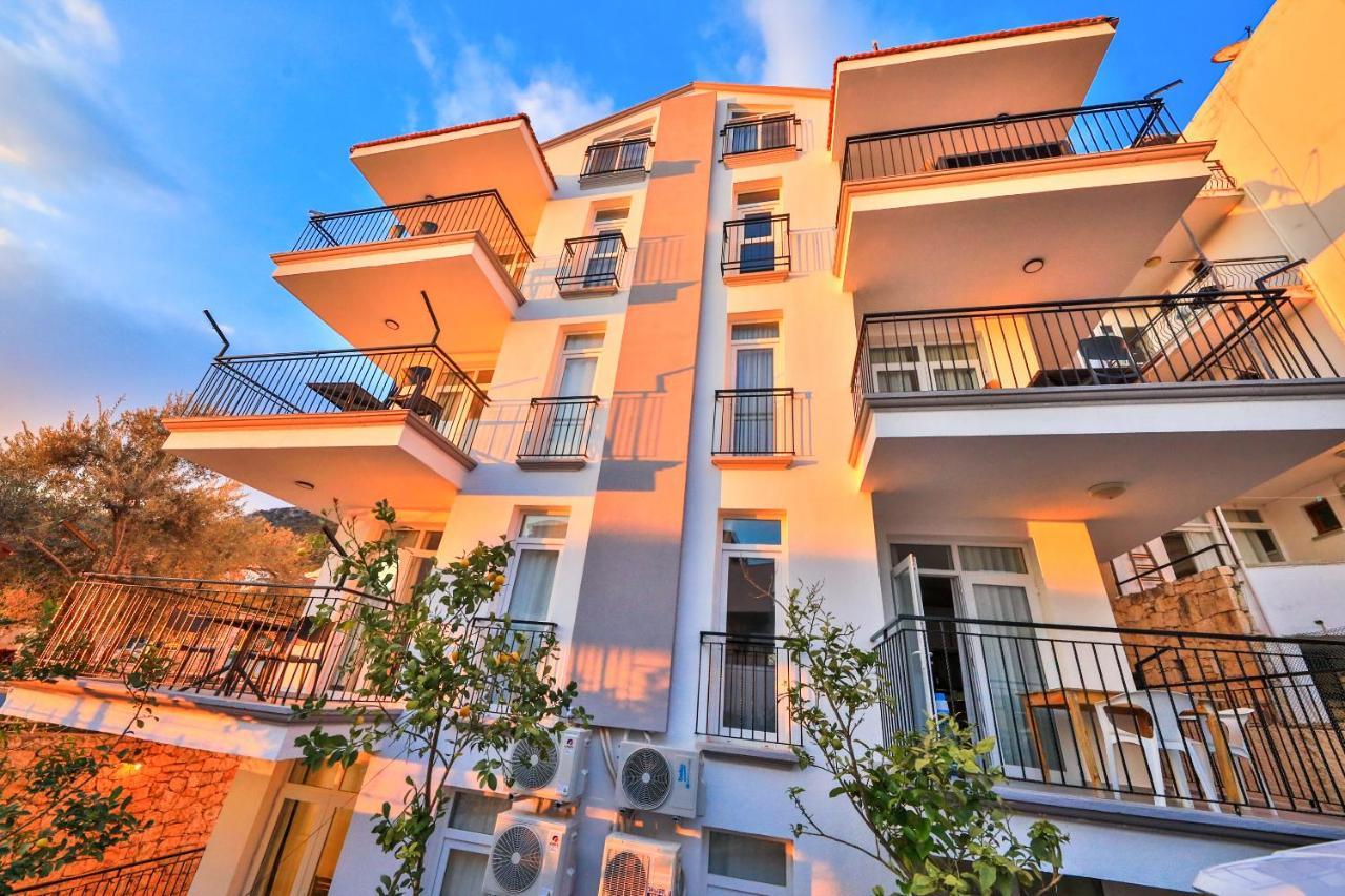 Apartamento Tugce Apart Kaş Exterior foto