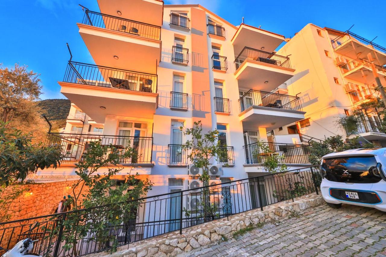 Apartamento Tugce Apart Kaş Exterior foto