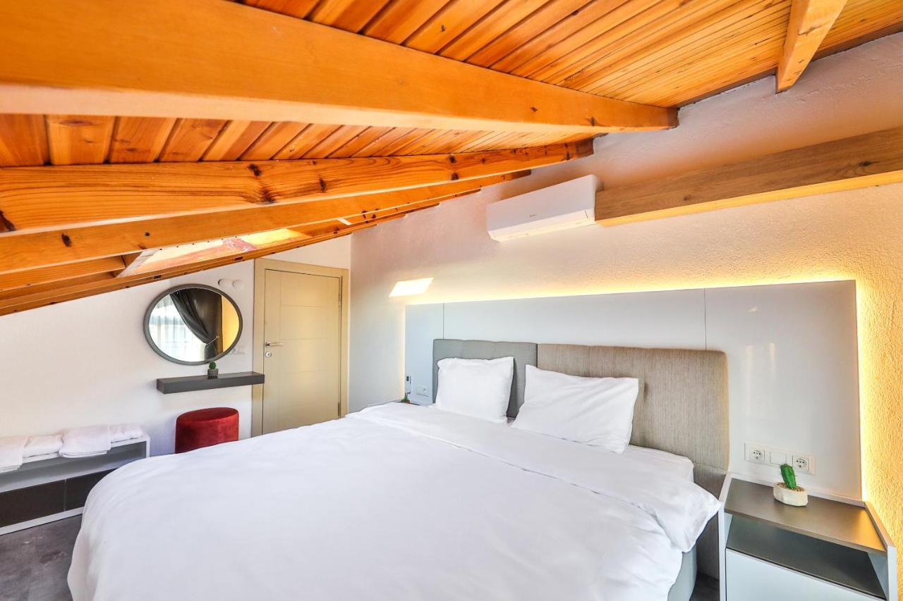Apartamento Tugce Apart Kaş Exterior foto